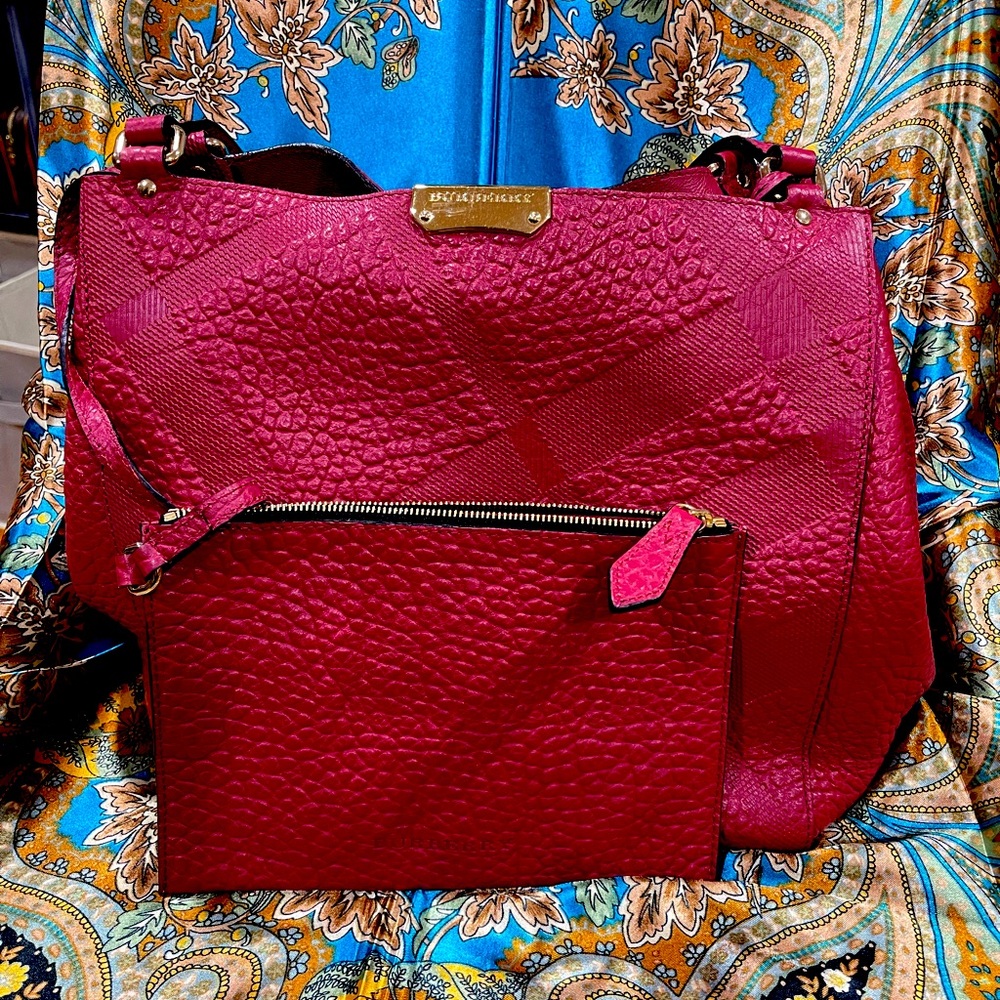 Burberry Leather Grain w/ Pouch (red/wine color)